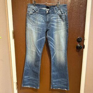 Levi’s 524 too super low bootcut jeans size 17 Medium Juniors - New without tag